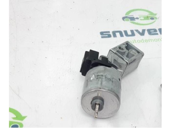 Gebrauchte Schlossset Peugeot 207/207+ (WA/WC/WM) 1.6 16V VTi Preis € 25,00 Margenregelung angeboten von Snuverink Autodemontage