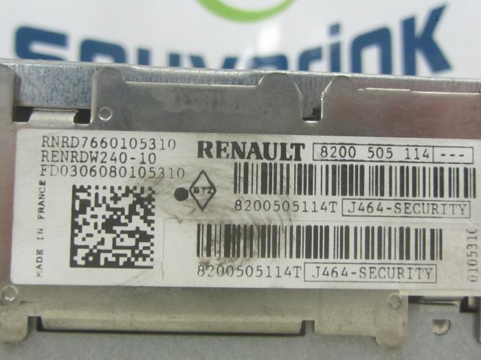 Radio Renault Megane II Grandtour  16V - 8200505114