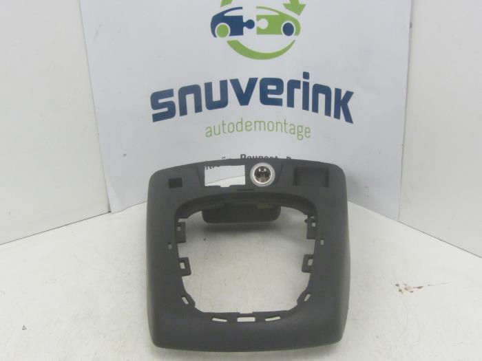 Gebrauchte Sonstige Renault Scénic III (JZ) 1.4 16V TCe 130 Preis € 15,00 Margenregelung angeboten von Snuverink Autodemontage