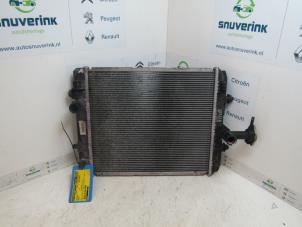 Usagé Radiateur d'eau Peugeot 107 1.0 12V Prix € 25,00 Règlement à la marge proposé par Snuverink Autodemontage