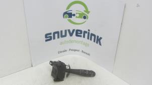 Used Wiper switch Renault Twingo II (CN) 1.5 dCi 90 FAP Price € 25,00 Margin scheme offered by Snuverink Autodemontage