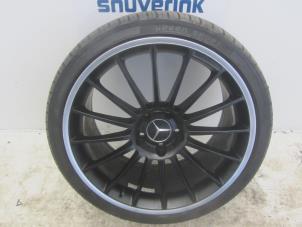 Used Wheel Mercedes E (W212) E-250 CGI 16V BlueEfficiency Price on request offered by Snuverink Autodemontage