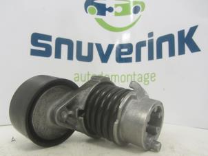 Used Drive belt tensioner Renault Clio IV (5R) 0.9 Energy TCE 90 12V Price on request offered by Snuverink Autodemontage