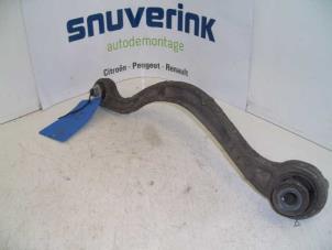 Used Rear torque rod, right Peugeot 407 SW (6E) 2.0 HDiF 16V Price € 20,00 Margin scheme offered by Snuverink Autodemontage