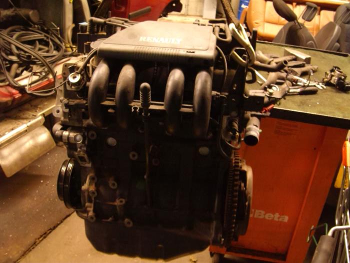 Motor de un Renault Twingo (C06) 1.2 1999