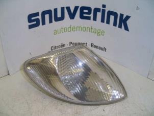 Used Indicator, right Renault Megane Scénic (JA) 1.9dTi RN,RT Price on request offered by Snuverink Autodemontage