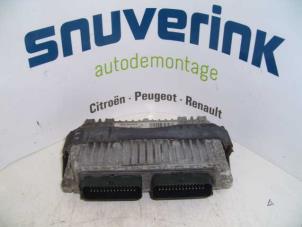 Usagé Ordinateur réservoir automatique Renault Laguna II Grandtour (KG) 1.8 16V Prix sur demande proposé par Snuverink Autodemontage