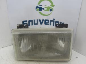 Used Headlight, right Peugeot J5 Price € 75,00 Margin scheme offered by Snuverink Autodemontage