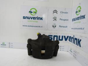 Used Front brake calliper, right Renault Kangoo (KC) 1.4 Price € 26,99 Margin scheme offered by Snuverink Autodemontage