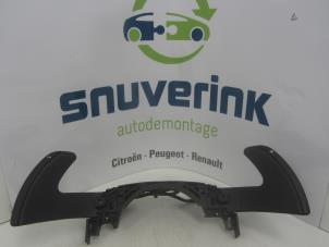 Używane Zestaw lopatek zmiany biegów Peugeot 508 SW (8E/8U) 1.6 HDiF 16V Cena € 45,00 Procedura marży oferowane przez Snuverink Autodemontage