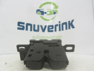 Used Tailgate lock mechanism Peugeot 207 SW (WE/WU) 1.6 16V Price € 25,00 Margin scheme offered by Snuverink Autodemontage
