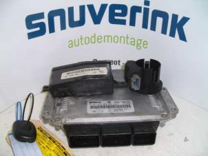 Usagé Calculateur moteur Renault Master III (FD/HD) 2.2 dCi 16V Prix € 217,80 Prix TTC proposé par Snuverink Autodemontage