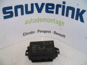 Usagé Module PDC Renault Laguna II Grandtour (KG) 2.0 16V Turbo Prix sur demande proposé par Snuverink Autodemontage