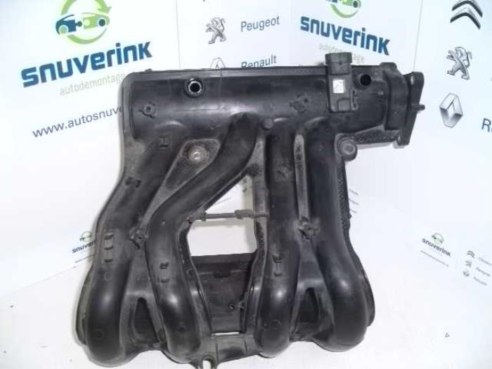 Gebrauchte Ansaugbrugge Renault Twingo (C06) 1.2 Preis € 10,33 Margenregelung angeboten von Snuverink Autodemontage