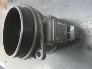 Used Air mass meter Renault Laguna III (BT) 2.0 dCiF 16V 150 Price € 35,00 Margin scheme offered by Snuverink Autodemontage