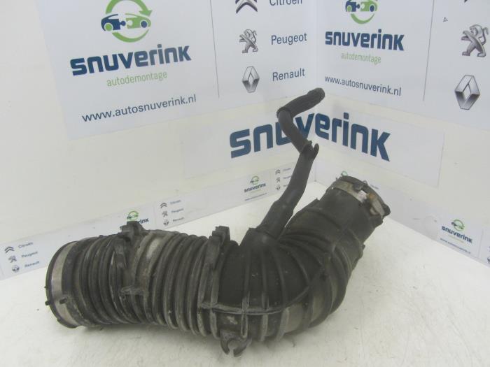 Air intake hose from a Citroën C3 (FC/FL/FT) 1.6 16V 2002