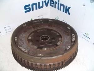 Used Flywheel Renault Laguna II Grandtour (KG) 1.9 dCi 120 Price on request offered by Snuverink Autodemontage