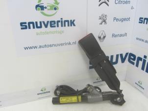 Usagé Insertion ceinture de sécurité avant droite Renault Kangoo Express (FC) 1.5 dCi 60 Prix sur demande proposé par Snuverink Autodemontage
