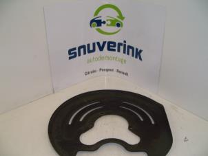 Used Brake anchor plate Renault Trafic New (FL) 2.0 dCi 16V 115 Price € 30,25 Inclusive VAT offered by Snuverink Autodemontage