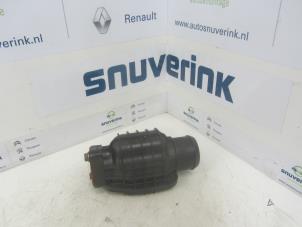 Used Resonance housing Peugeot Partner Tepee (7A/B/C/D/E/F/G/J/P/S) 1.6 BlueHDi 100 Price on request offered by Snuverink Autodemontage