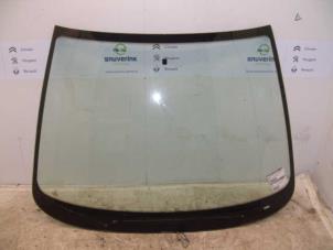 Used Frontscreen Peugeot 206+ (2L/M) 1.4 XS Price on request offered by Snuverink Autodemontage