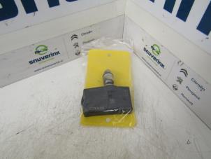 Used Tyre pressure module Renault Scenic Price € 30,00 Margin scheme offered by Snuverink Autodemontage