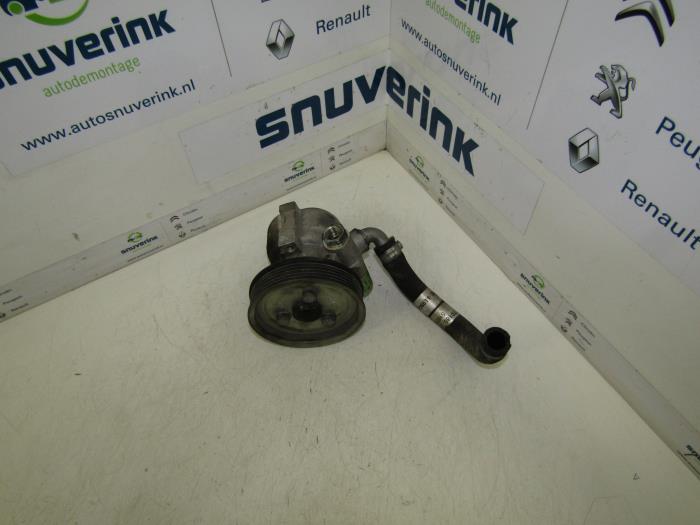 Usagé Pompe de direction Peugeot Bipper (AA) 1.3 HDI Prix € 90,74 Prix TTC proposé par Snuverink Autodemontage