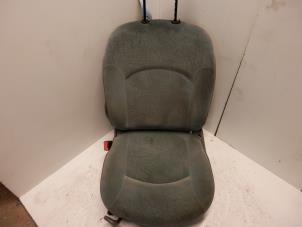 Used Set of upholstery (complete) Peugeot 206 (2A/C/H/J/S) 1.6 16V Price € 125,00 Margin scheme offered by Snuverink Autodemontage
