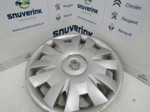 Used Wheel cover (spare) Renault Clio III (BR/CR) 1.5 dCi 70 Price on request offered by Snuverink Autodemontage