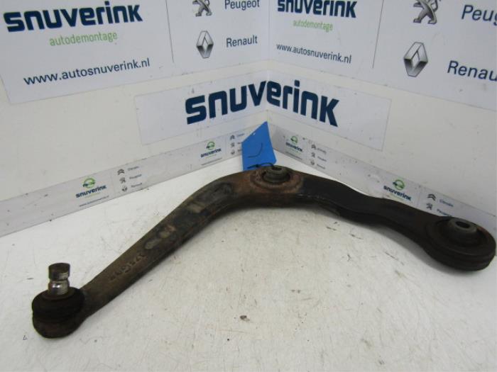 Front wishbone, left from a Peugeot 206 (2A/C/H/J/S) 1.1 XN,XR 1999