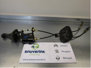 Used Gear stick Peugeot Boxer (230L) 2.5D 320L 12V Price on request offered by Snuverink Autodemontage