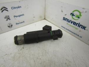 Gebrauchte Injektor (Benzineinspritzung) Citroen Xsara Picasso (CH) 1.8 16V Preis € 25,00 Margenregelung angeboten von Snuverink Autodemontage