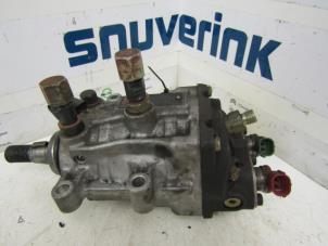 Usagé Pompe carburant mécanique Renault Vel Satis (BJ) 3.0 dCi V6 24V Prix sur demande proposé par Snuverink Autodemontage