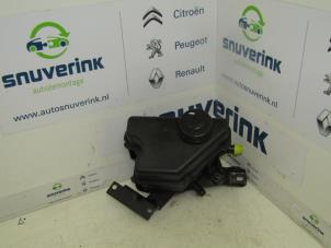 Used Power steering fluid reservoir Citroen Berlingo 1.6 HDI 16V 75 Price € 48,40 Inclusive VAT offered by Snuverink Autodemontage
