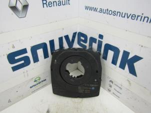 Used Steering angle sensor Renault Espace (JK) 3.0 dCi V6 24V Price on request offered by Snuverink Autodemontage