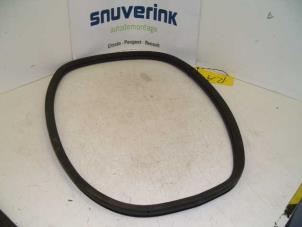 Used Rear window seal Renault Twingo III (AH) 1.0 SCe 70 12V Price on request offered by Snuverink Autodemontage