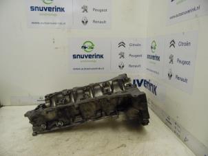 Used Engine crankcase Peugeot 407 (6D) 1.6 HDi 16V Price € 35,00 Margin scheme offered by Snuverink Autodemontage