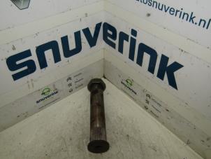 Used Rear axle journal Peugeot 206 (2A/C/H/J/S) 2.0 GTI 16V Price € 30,00 Margin scheme offered by Snuverink Autodemontage