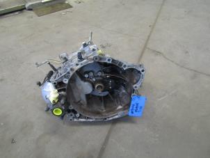 Used Gearbox Peugeot 206 (2A/C/H/J/S) 2.0 XS,XT HDi Price € 150,00 Margin scheme offered by Snuverink Autodemontage
