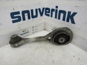 Used Gearbox mount Renault Clio Price € 20,00 Margin scheme offered by Snuverink Autodemontage