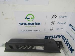 Used Luggage compartment trim Renault Clio IV (5R) 1.5 Energy dCi 90 FAP Price on request offered by Snuverink Autodemontage