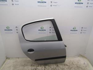 Used Rear door 4-door, right Peugeot 206 (2A/C/H/J/S) 1.9 D Price € 70,00 Margin scheme offered by Snuverink Autodemontage