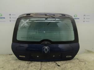 Used Tailgate Renault Clio II (BB/CB) 1.4 16V Price € 60,00 Margin scheme offered by Snuverink Autodemontage