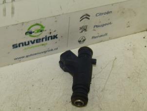 Gebrauchte Injektor (Benzineinspritzung) Citroen Saxo 1.6 VTR Preis auf Anfrage angeboten von Snuverink Autodemontage