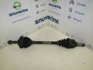 Used Front drive shaft, left Peugeot 206+ (2L/M) 1.4 XS Price € 30,00 Margin scheme offered by Snuverink Autodemontage