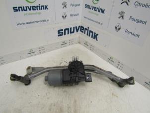 Used Wiper motor + mechanism Peugeot 207/207+ (WA/WC/WM) 1.6 HDi Price € 35,00 Margin scheme offered by Snuverink Autodemontage
