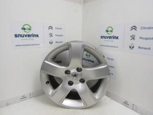 Used Wheel Peugeot 3008 I (0U/HU) 1.6 16V THP 155 Price € 120,00 Margin scheme offered by Snuverink Autodemontage