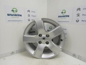 Used Wheel Peugeot 3008 I (0U/HU) 1.6 16V THP 155 Price € 100,00 Margin scheme offered by Snuverink Autodemontage