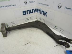 Used Front wishbone, right Peugeot 407 (6D) 2.0 HDiF 16V Price € 35,00 Margin scheme offered by Snuverink Autodemontage