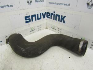 Used Intercooler hose Peugeot 407 (6D) 2.0 HDiF 16V Price € 35,00 Margin scheme offered by Snuverink Autodemontage